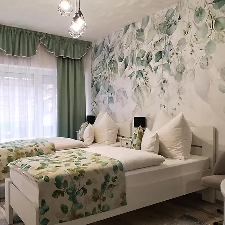 Bed & Breakfast Anna Panzio Herend